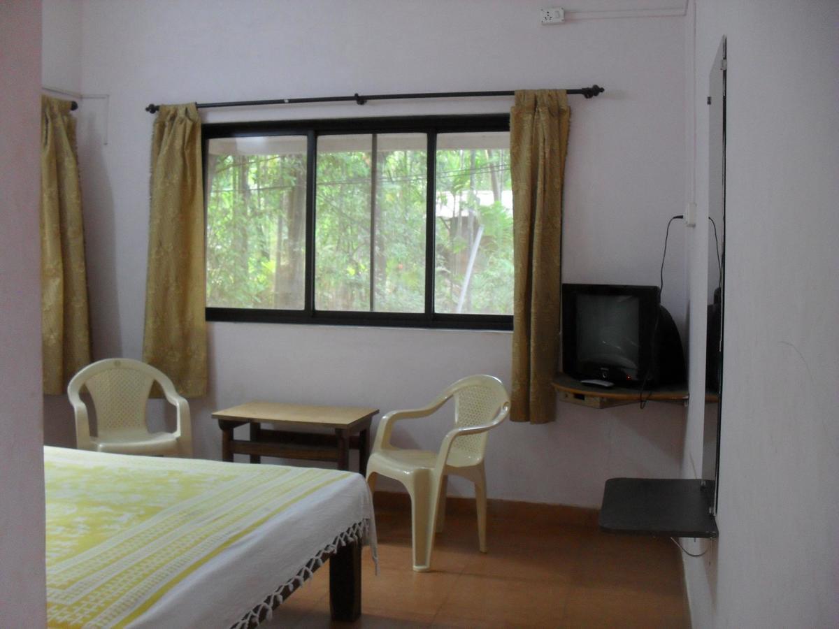 Saaj Resort Dāpoli Exterior foto